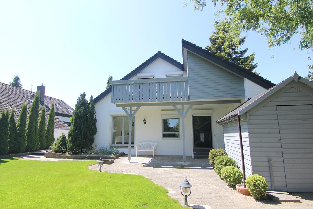Haus Badezeit Apartment Timmendorfer Strand Exterior foto